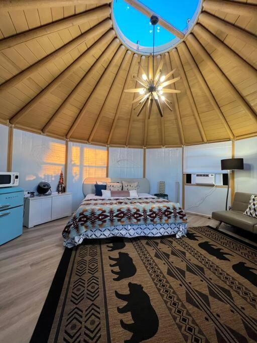 Вилла Glamping-Sky Dome Yurt-Tiny House-2 By Lavenders Field Valley Center Экстерьер фото
